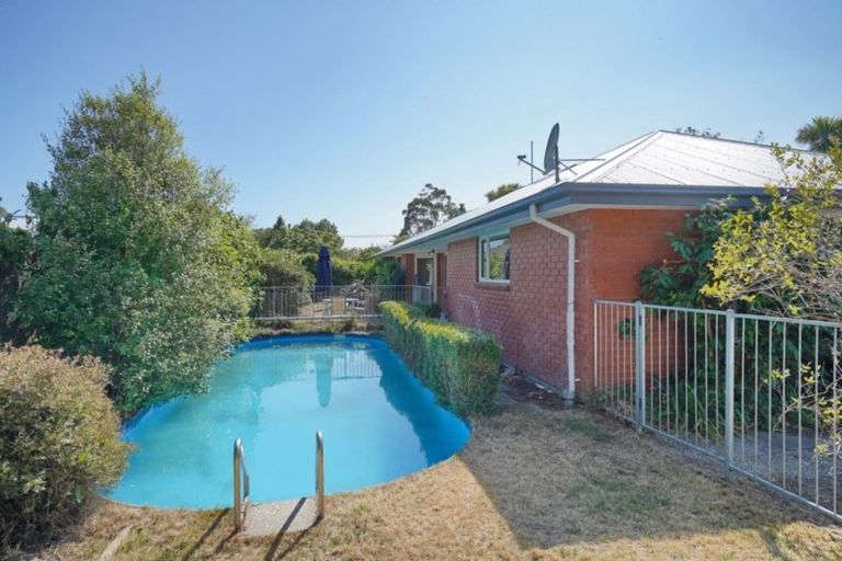 Photo of property in 6 Adelaide Street, Kirwee, Darfield, 7571
