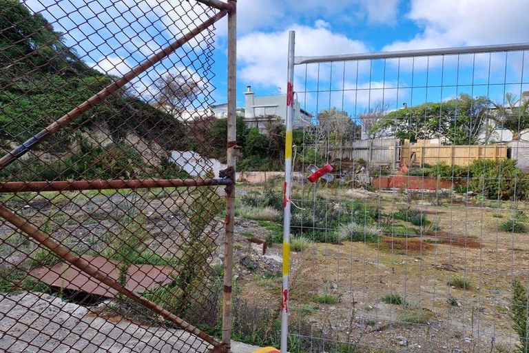 Photo of property in 305a Mansfield Street, Newtown, Wellington, 6021