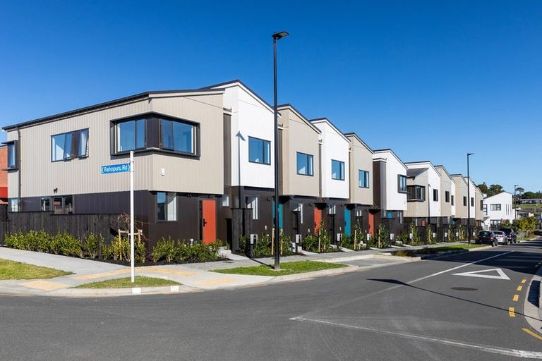 Photo of property in 23 Oranga Drive, Westgate, Auckland, 0614