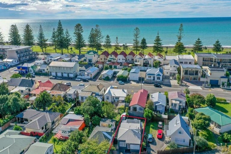 Photo of property in 112 Munroe Street, Napier South, Napier, 4110