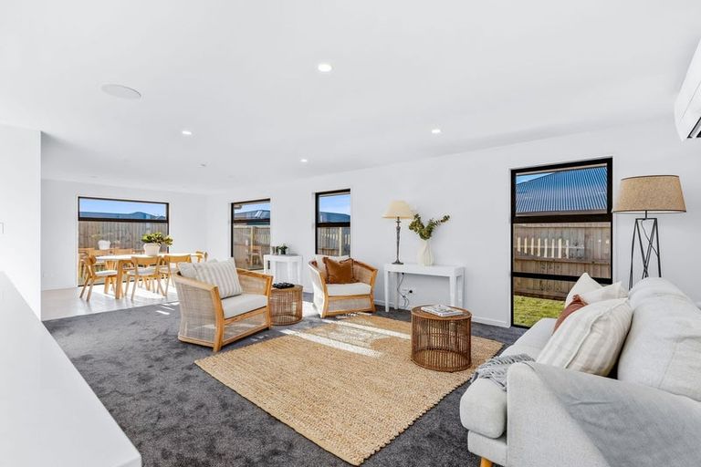 Photo of property in 16 Falcons View Drive, Rolleston, 7615