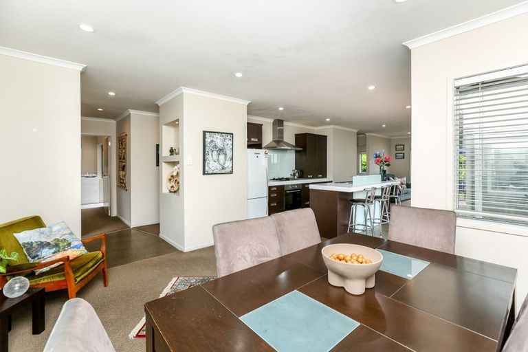 Photo of property in 34 Richmond Street, Fitzroy, New Plymouth, 4312