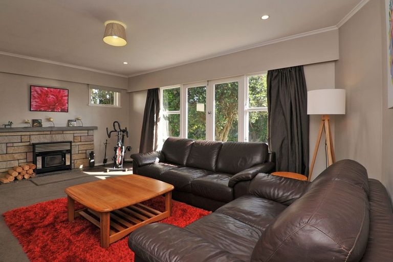 Photo of property in 3 Macaulay Street, Johnsonville, Wellington, 6037