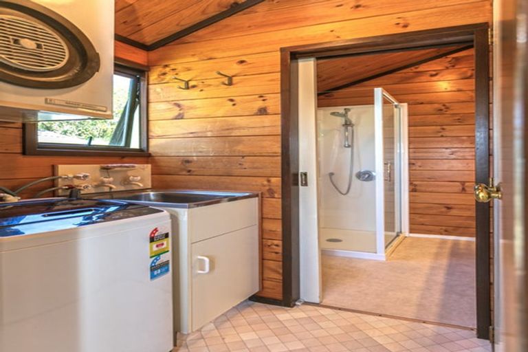 Photo of property in 9 Margot Place, Hahei, Whitianga, 3591