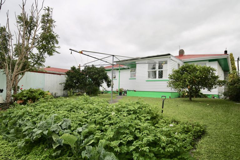 Photo of property in 157 Russell Road, Huntly, 3700