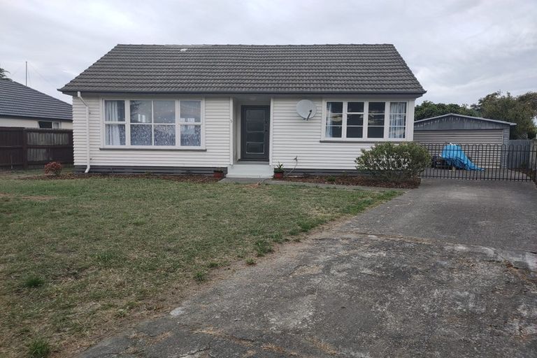 Photo of property in 5 Gregory Avenue, Islington, Christchurch, 8042