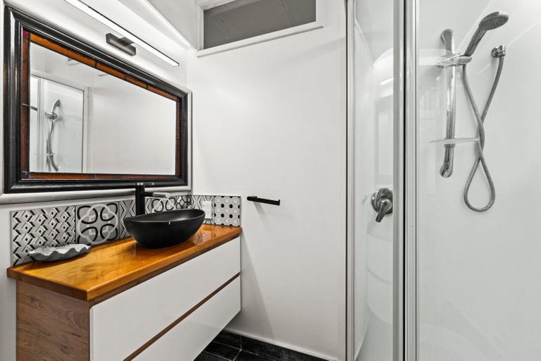 Photo of property in 1/7 The Esplanade, Westshore, Napier, 4110