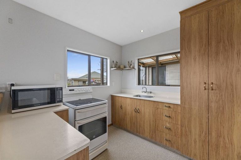 Photo of property in 13 Stirling Street, Kakanui, Oamaru, 9495