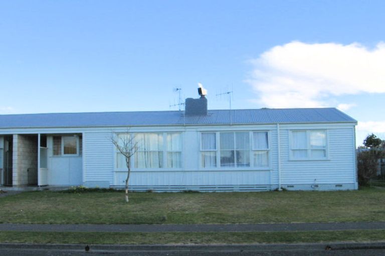 Photo of property in 31-33 Hitchings Avenue, Onekawa, Napier, 4110