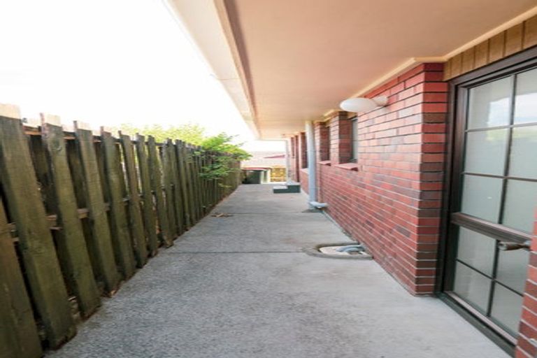 Photo of property in 1/50 Wellington Street, Howick, Auckland, 2014