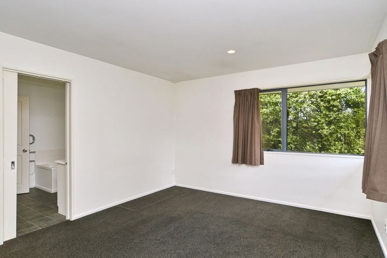Photo of property in 137 Kotuku Crescent, Woolston, Christchurch, 8023
