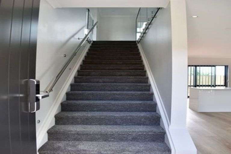 Photo of property in 24b Duggan Avenue, Mangere, Auckland, 2022