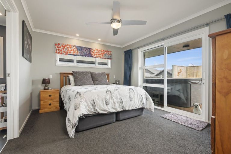 Photo of property in 29-31 Rata Street, Tokomaru, Palmerston North, 4474