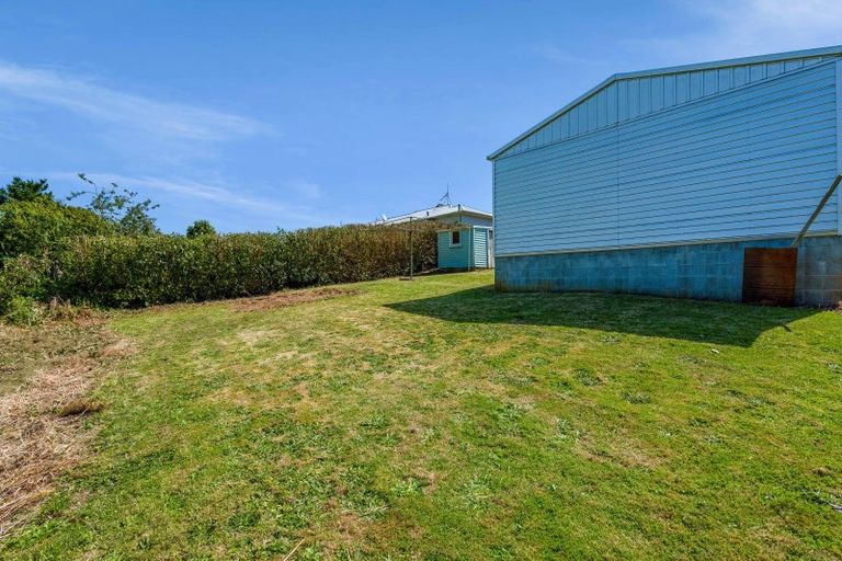 Photo of property in 28 Cornwall Street, Eltham, 4322