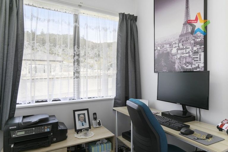 Photo of property in 16a Kairimu Street, Stokes Valley, Lower Hutt, 5019