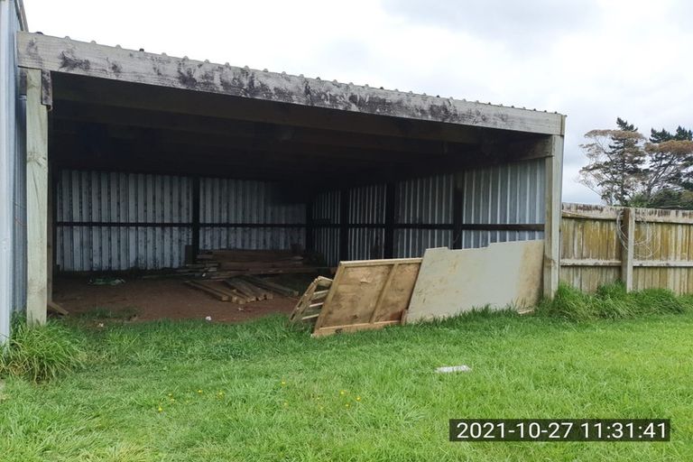 Photo of property in 16 Shakespeare Road, Waiuku, 2681