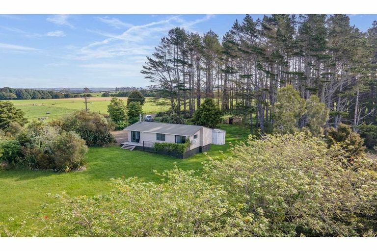 Photo of property in 75 Hikurua Road, Kaeo, 0478