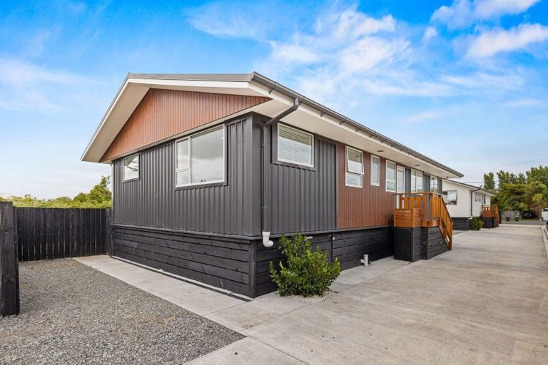 Photo of property in 19b Rawson Street, New Brighton, Christchurch, 8083
