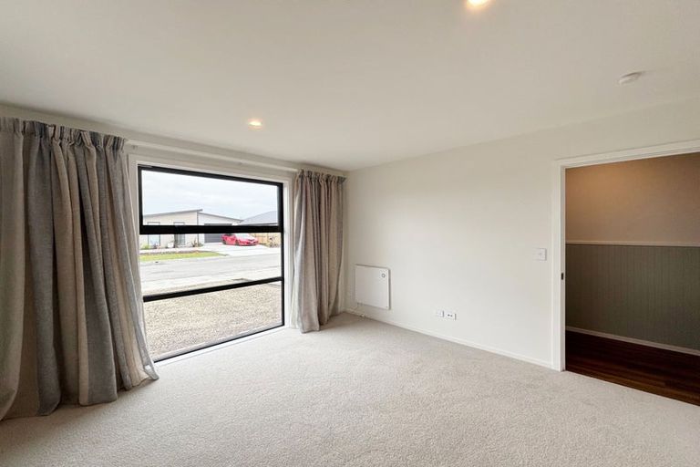 Photo of property in 22 Derbridge Street, Woodend, 7610