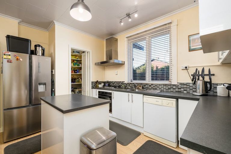 Photo of property in 44 Harris Street, Waimate, 7924