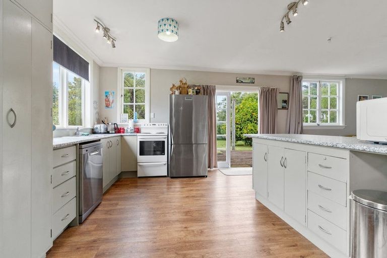 Photo of property in 495 High Street South, Carterton, 5713