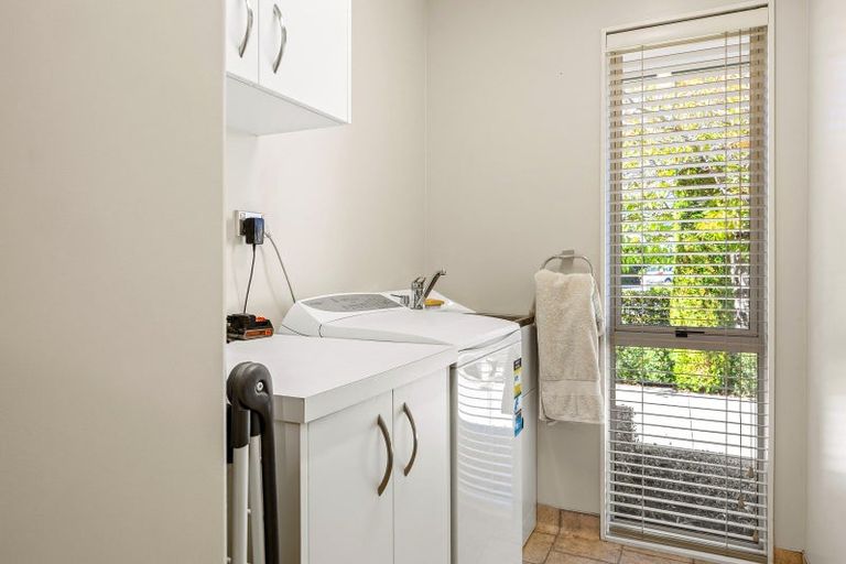 Photo of property in 18 Elm Drive, Rangiora, 7400