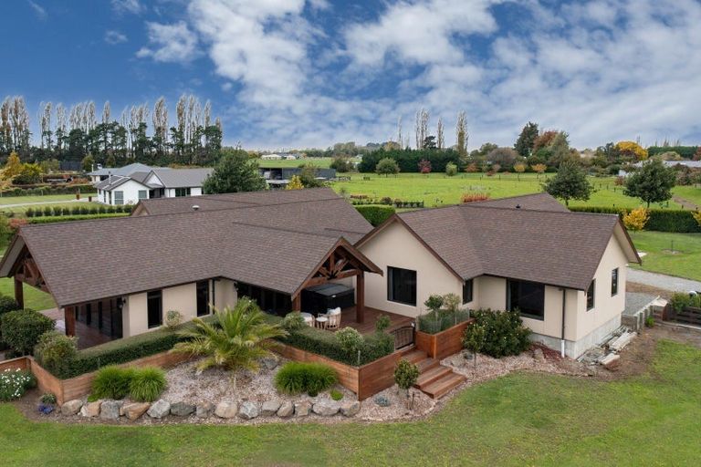 Photo of property in 59 Lanz Vale Lane, Huntingdon, Ashburton, 7774