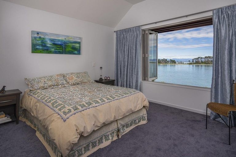 Photo of property in 2 Victoria Road, Stepneyville, Nelson, 7010