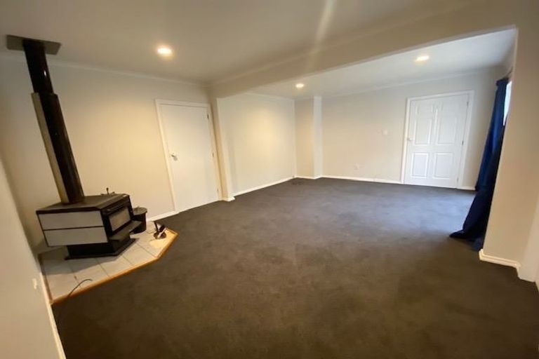 Photo of property in 204 George Street, Stokes Valley, Lower Hutt, 5019