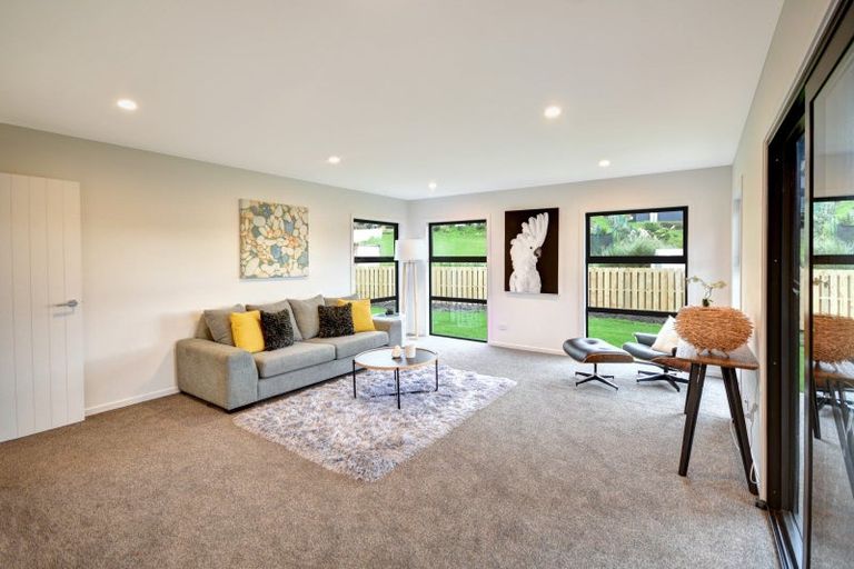 Photo of property in 9 Okahau Terrace, Warrington, 9471