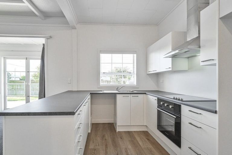 Photo of property in 300 Willowpark Road South, Hastings, 4122