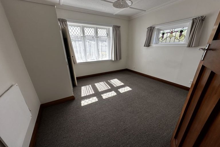 Photo of property in 2a Tennyson Street, Petone, Lower Hutt, 5012