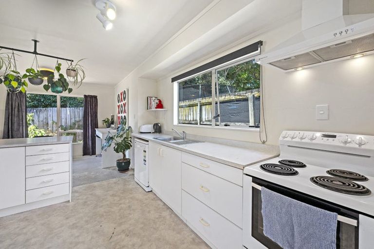 Photo of property in 3/256a Birkdale Road, Birkdale, Auckland, 0626