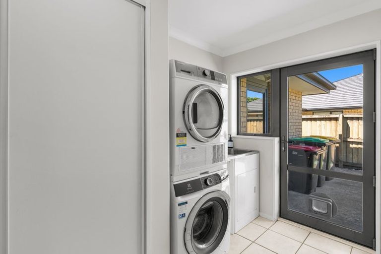 Photo of property in 2 Spitfire Place, Wigram, Christchurch, 8042