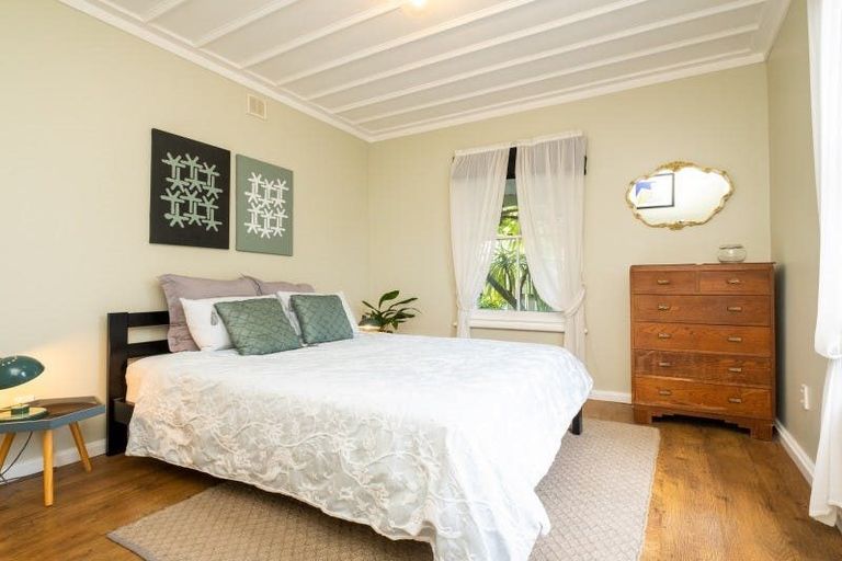 Photo of property in 2 Paradise Road, Napier South, Napier, 4110
