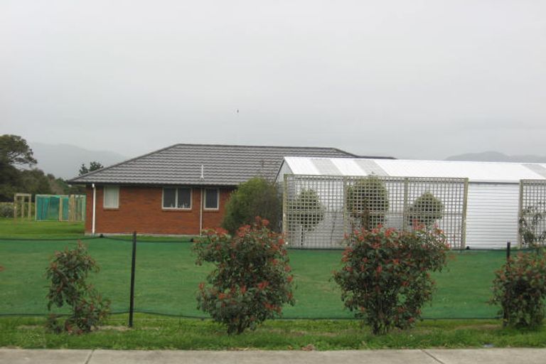 Photo of property in 7 Daffodil Grove, Carterton, 5713