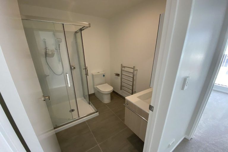 Photo of property in 15a Colin Chester Drive, Silverdale, 0932