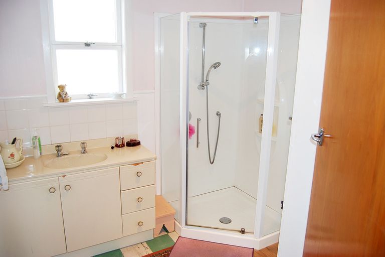 Photo of property in 23 Bellevue Avenue, Wellsford, 0900