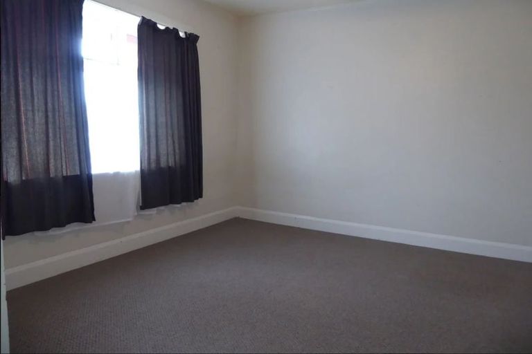 Photo of property in 23 Hereford Street, West End, Palmerston North, 4410