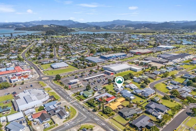 Photo of property in 56c Cook Drive, Whitianga, 3510