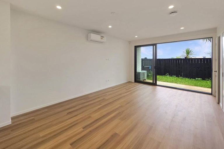 Photo of property in 7/7 Cindy Place, Pakuranga, Auckland, 2010