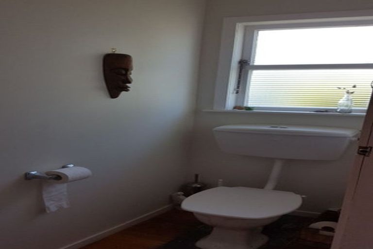 Photo of property in 25 Wyndham Street, Carterton, 5713