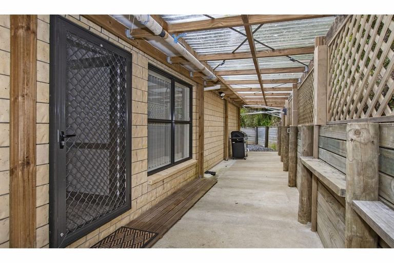 Photo of property in 16 Garden Court, Woodhill, Whangarei, 0110