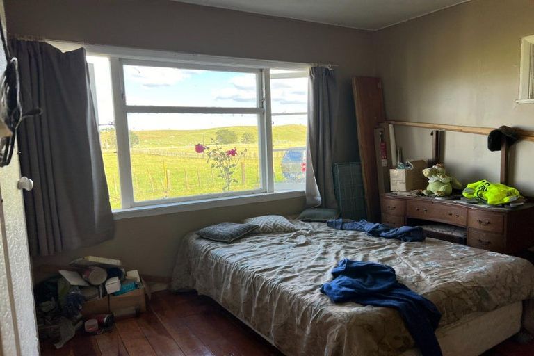 Photo of property in 141 Valley Road, Woodville, 4998