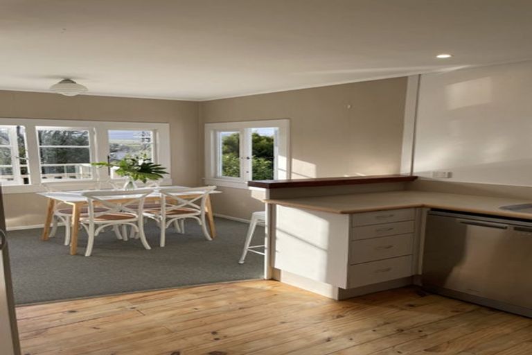 Photo of property in 111 Woodcocks Road, Warkworth, 0910