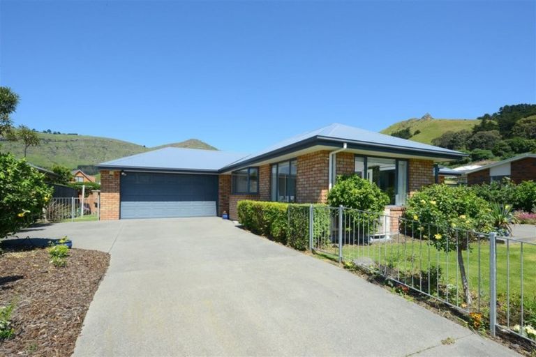 Photo of property in 6 Hamlet Lane, Heathcote Valley, Christchurch, 8022