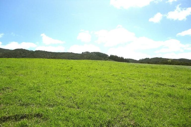 Photo of property in 52 Robert Hastie Drive, Mangawhai, 0573