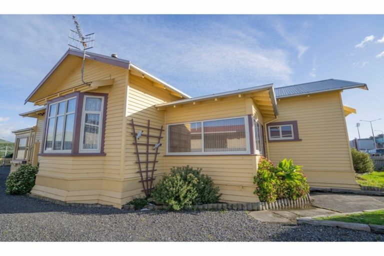 Photo of property in 327 Tweed Street, Georgetown, Invercargill, 9812