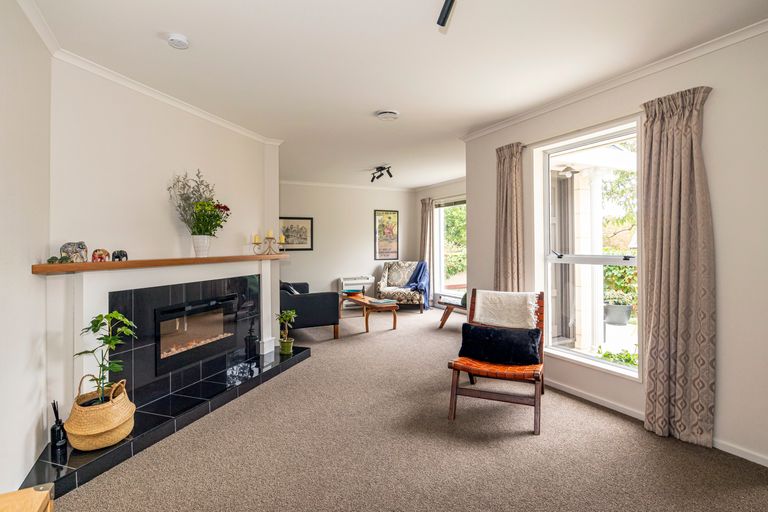 Photo of property in 1-2/27 Nile Street, Highfield, Timaru, 7910