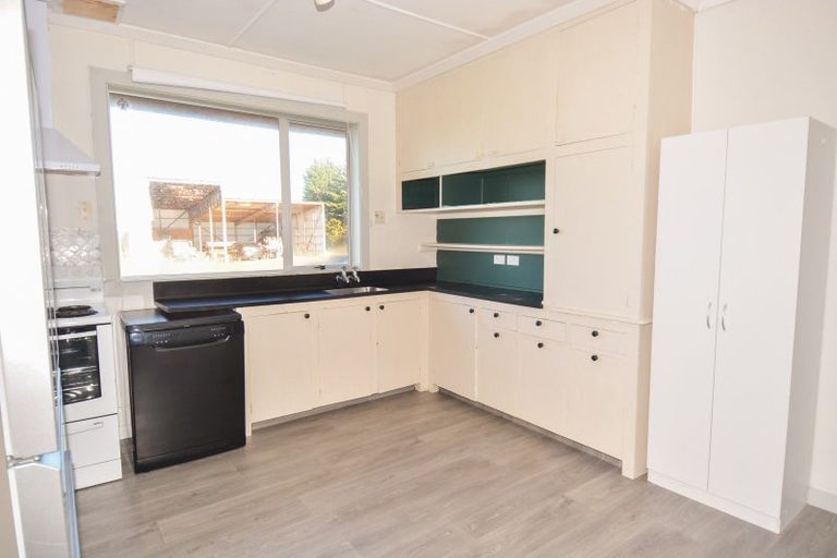 Photo of property in 572 Riverton Wallacetown Highway, Wrights Bush, Invercargill, 9874